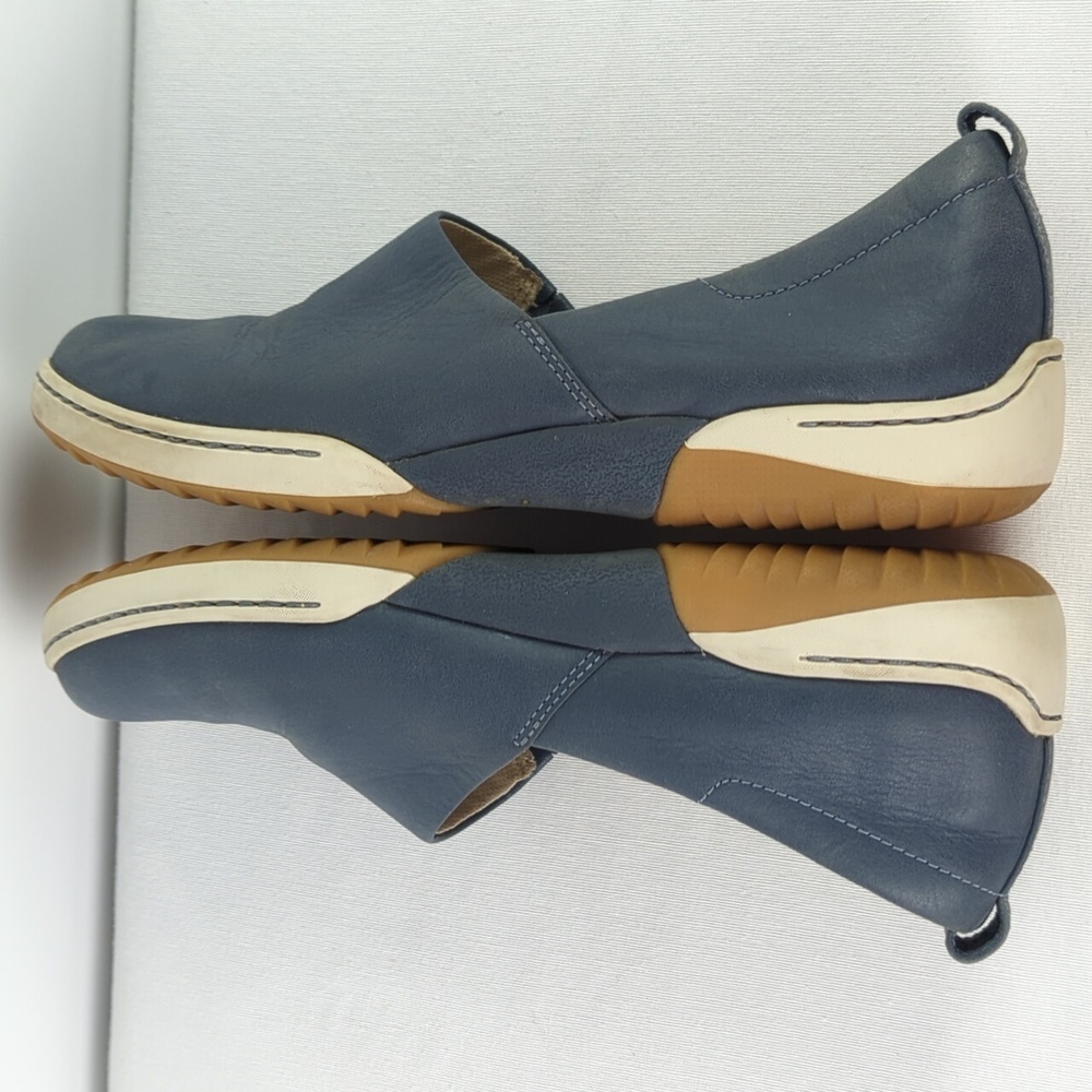 Dansko Blue Leather Slip On Shoes - Picture 8 of 11